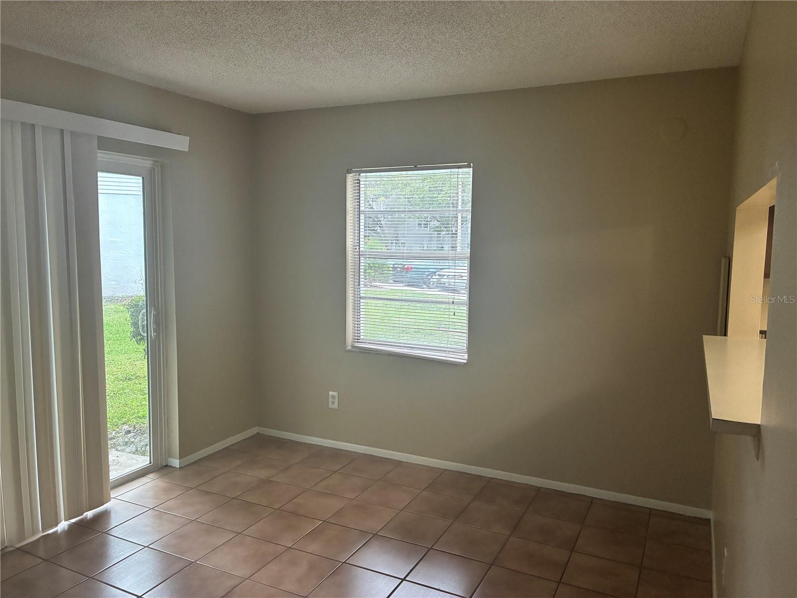 WATERSIDE CONDO I - Residential Lease