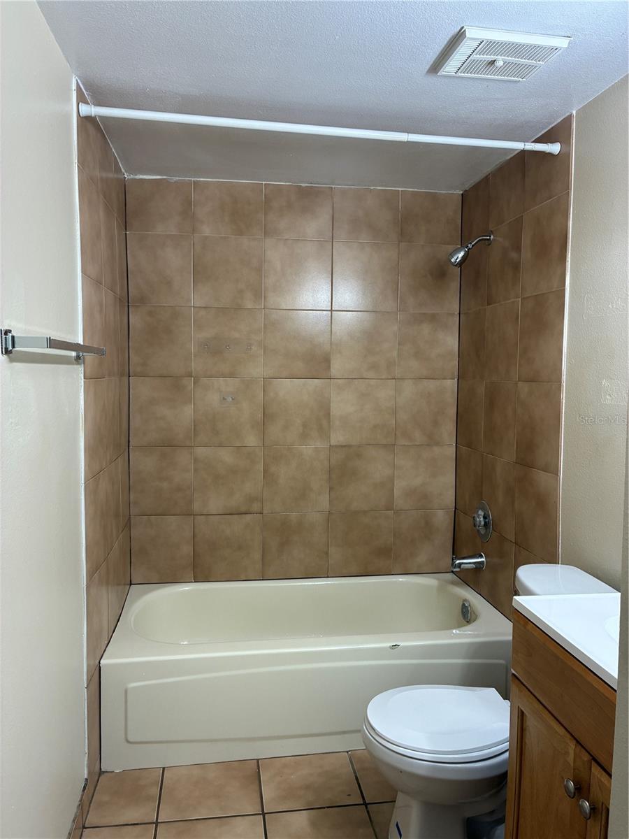 WATERSIDE CONDO I - Residential Lease