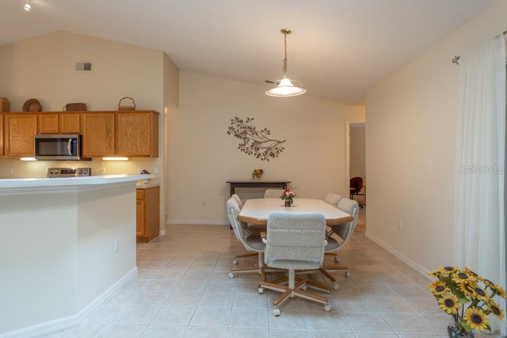 PINE LAKES - Residential