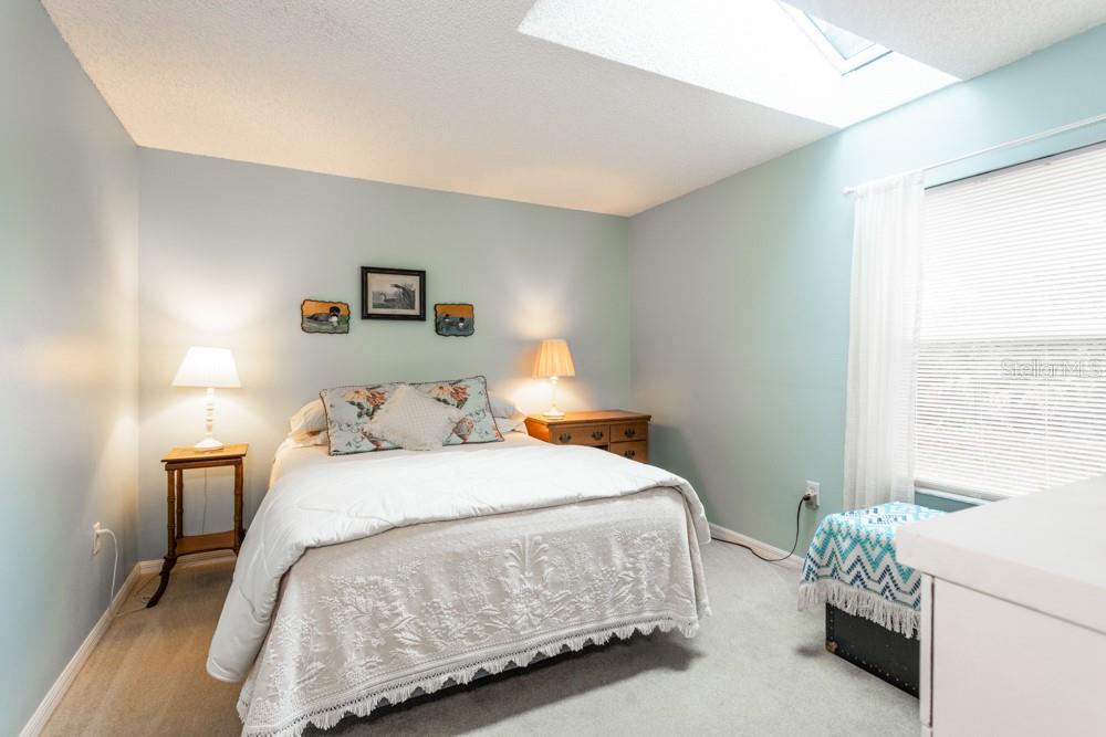 PINE LAKES - Residential