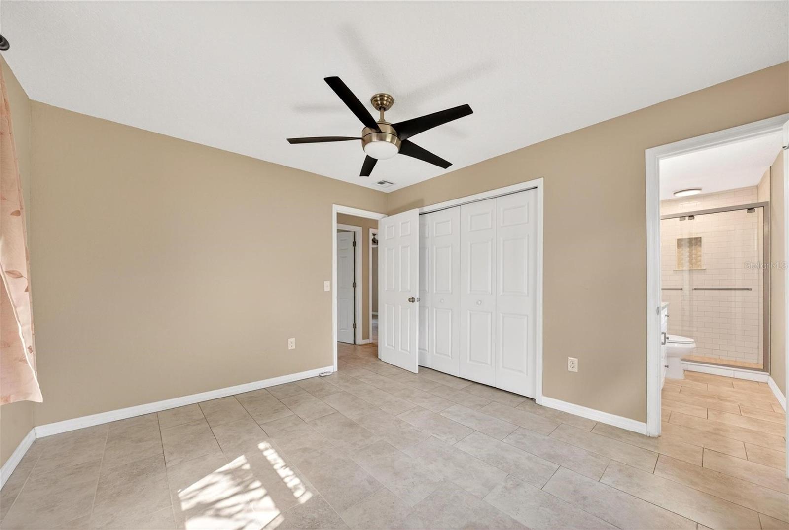 QUEENS MIRROR 3RD ADD TO CASSELBERRY - Residential