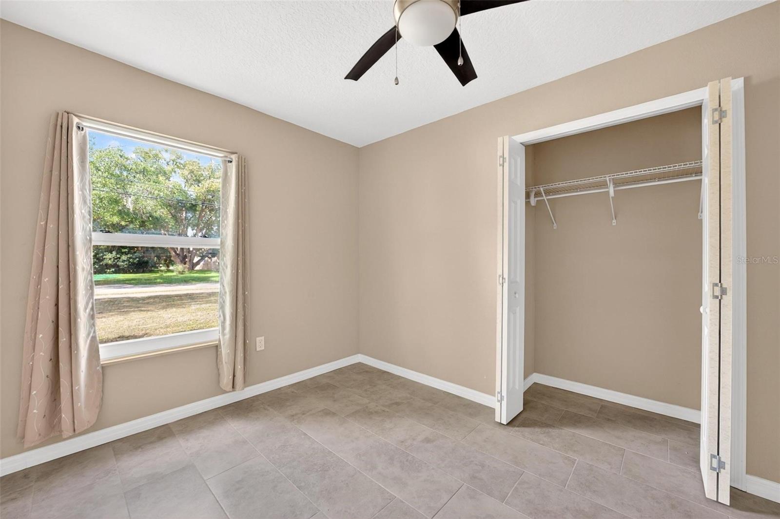 QUEENS MIRROR 3RD ADD TO CASSELBERRY - Residential