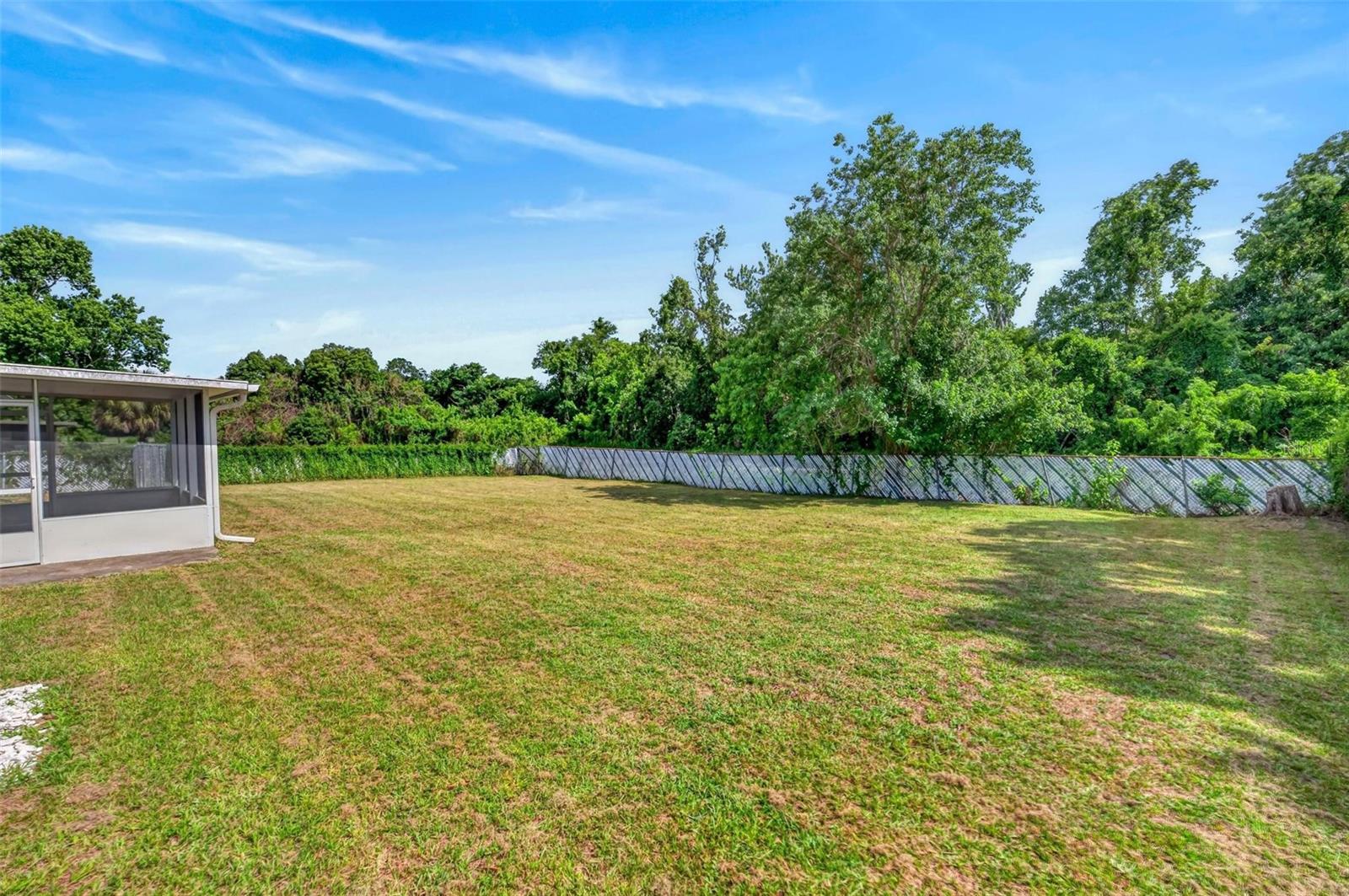 QUEENS MIRROR 3RD ADD TO CASSELBERRY - Residential