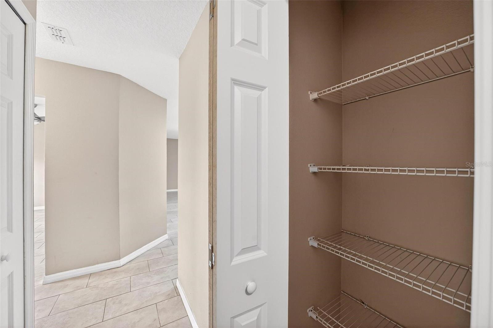 QUEENS MIRROR 3RD ADD TO CASSELBERRY - Residential