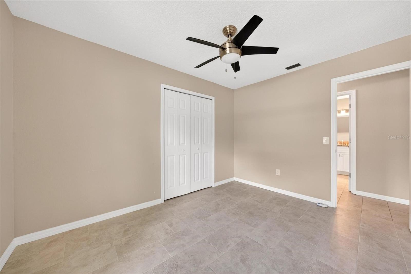 QUEENS MIRROR 3RD ADD TO CASSELBERRY - Residential