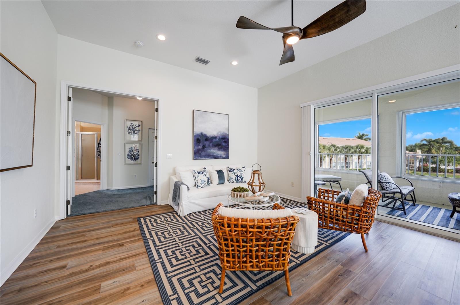 TRIANO - Residential