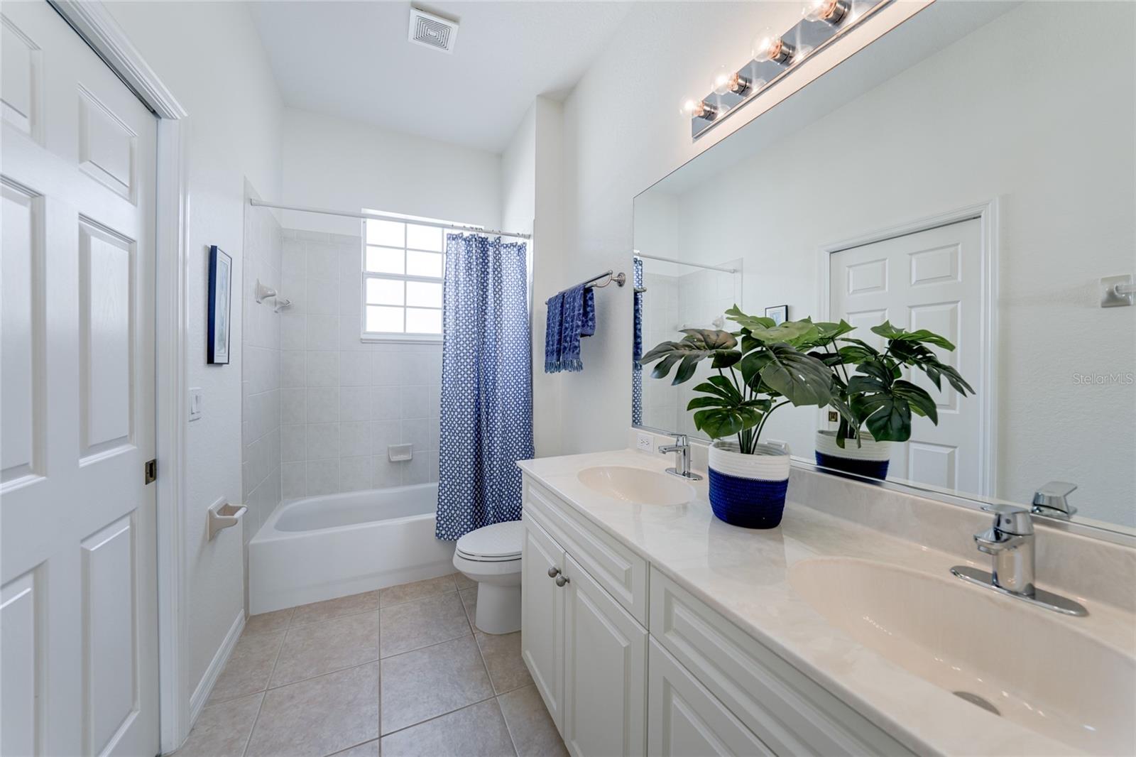 TRIANO - Residential