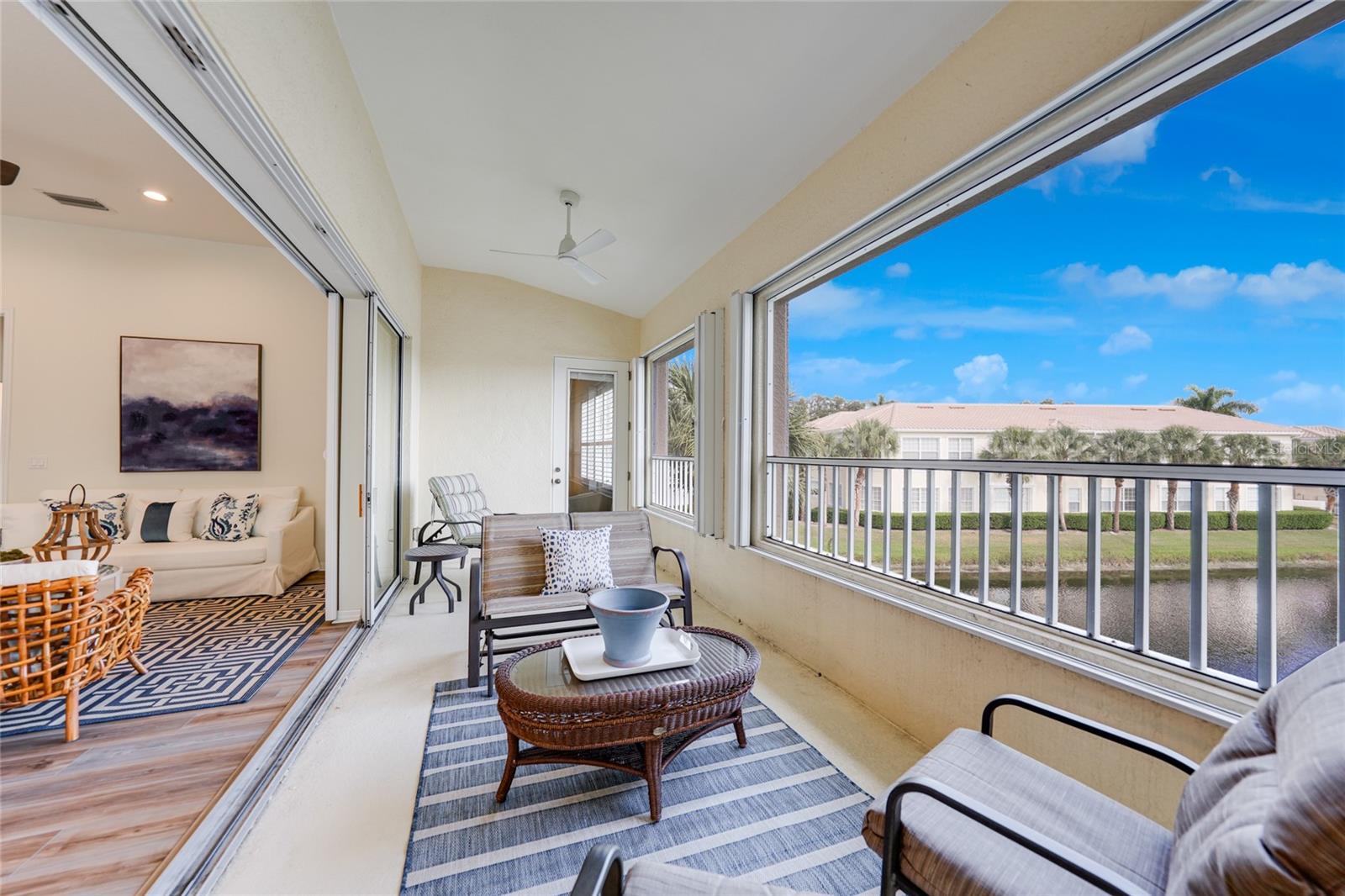 TRIANO - Residential