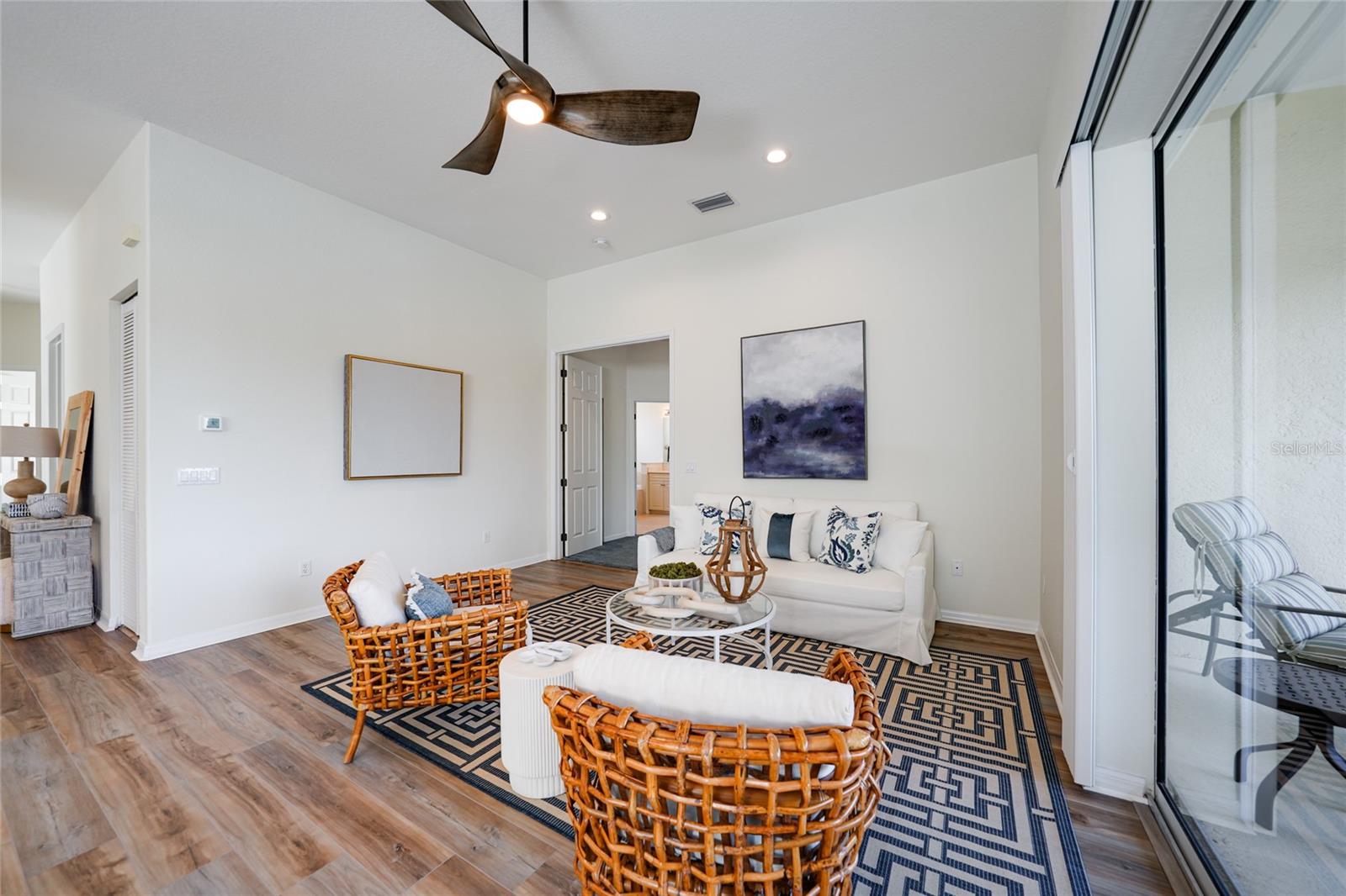 TRIANO - Residential