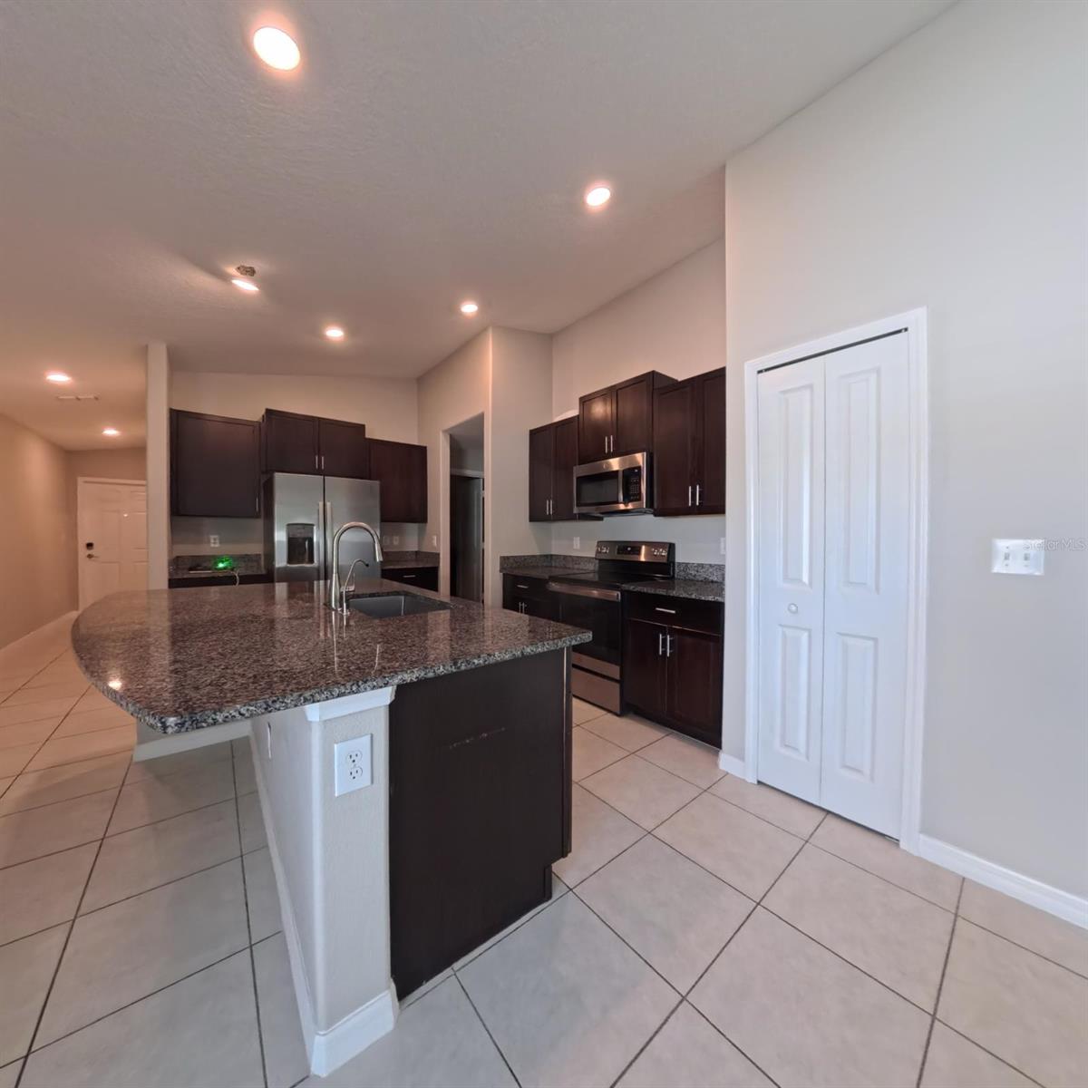 TRIPLE CRK VILLAGE N & P - Residential