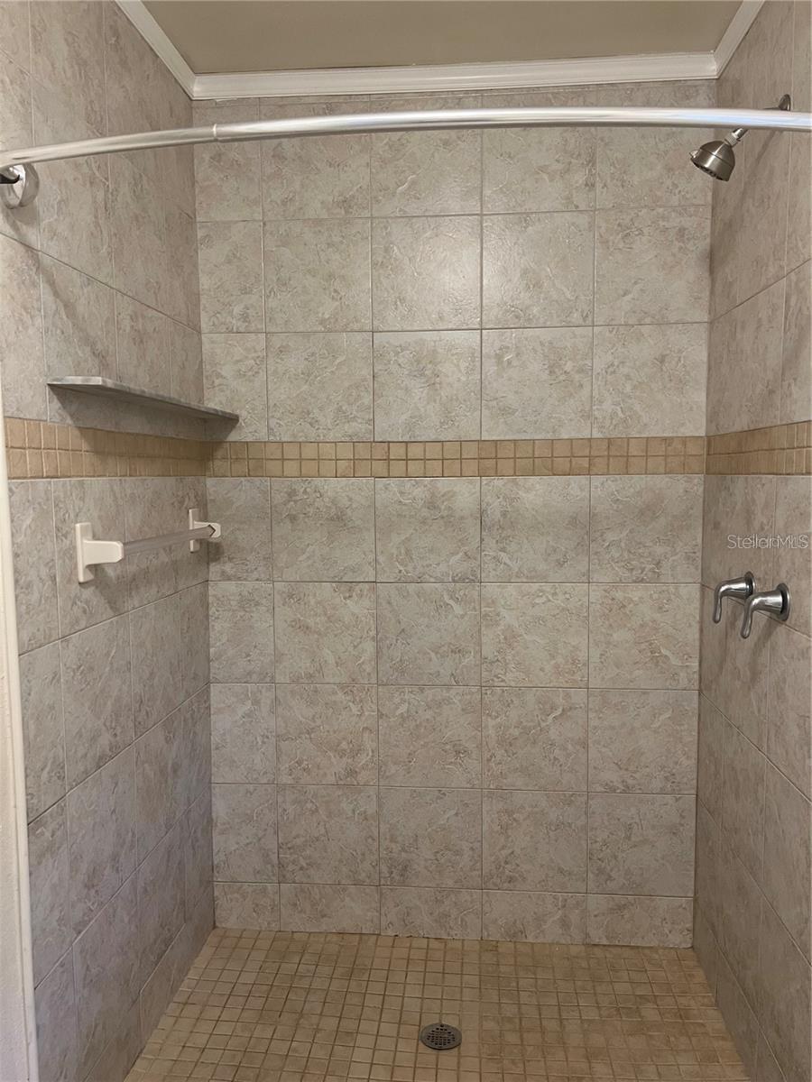 ST CLOUD - Residential Lease