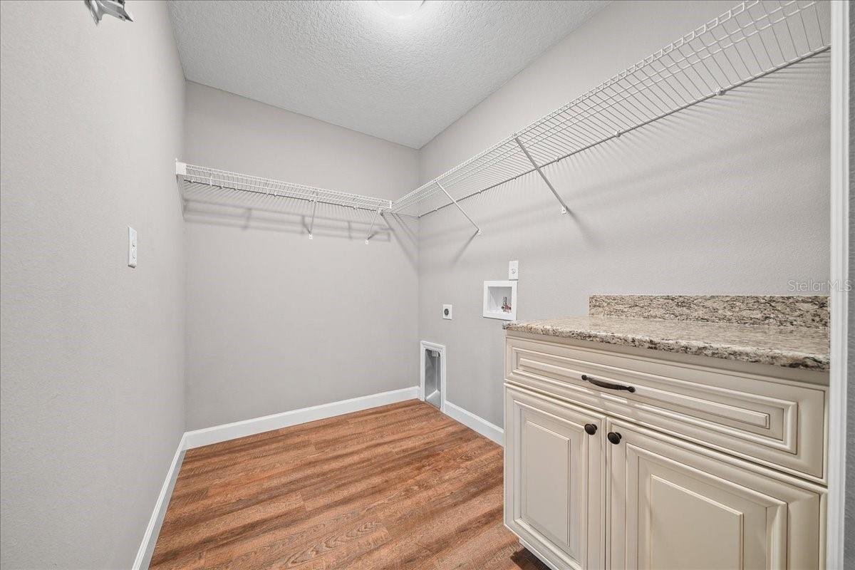 COUNTRY MILE FARMS - Residential