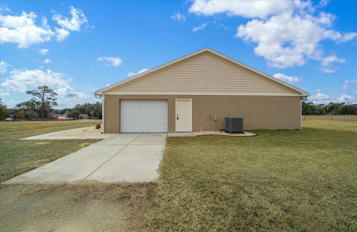 COUNTRY MILE FARMS - Residential