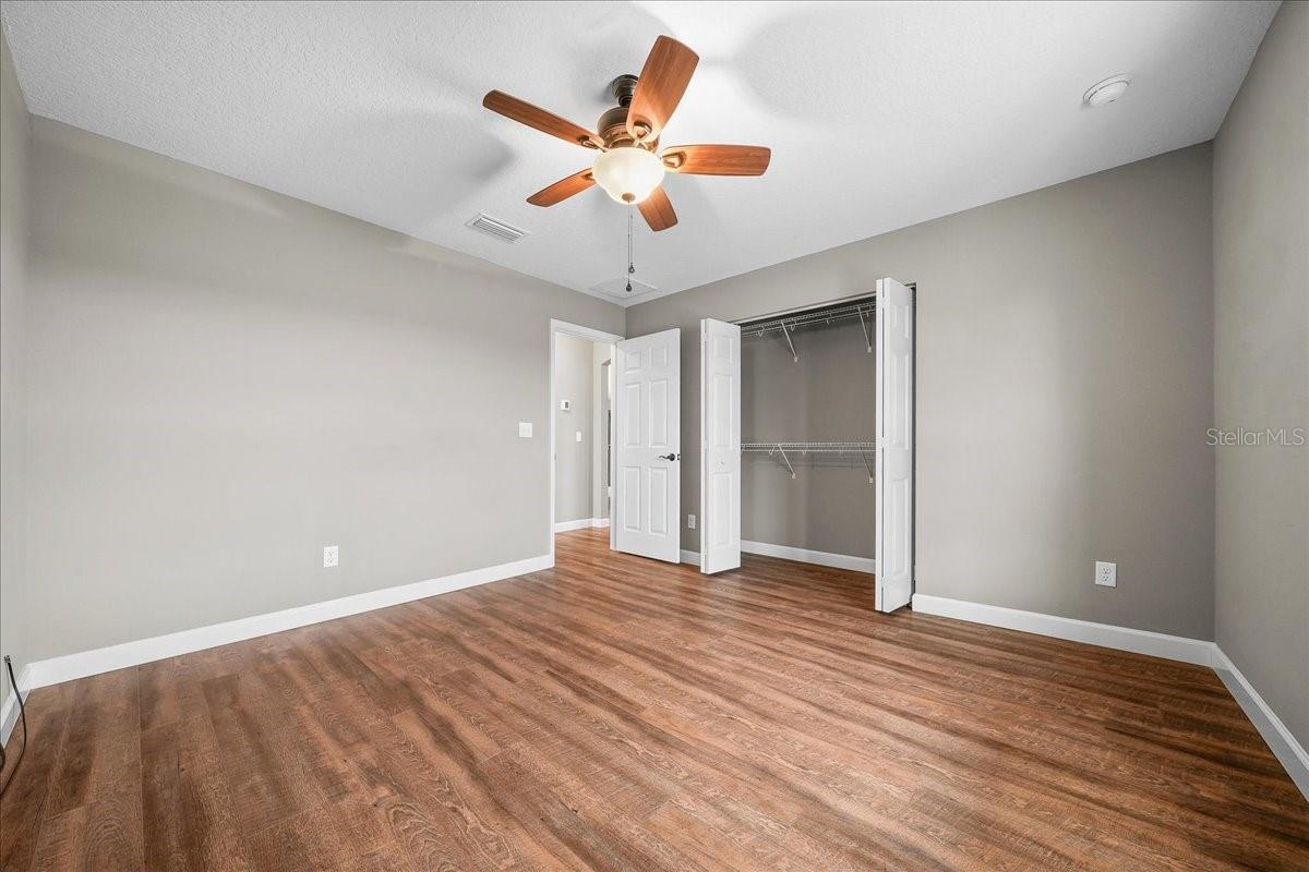 COUNTRY MILE FARMS - Residential