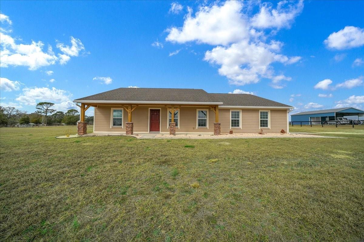 COUNTRY MILE FARMS - Residential