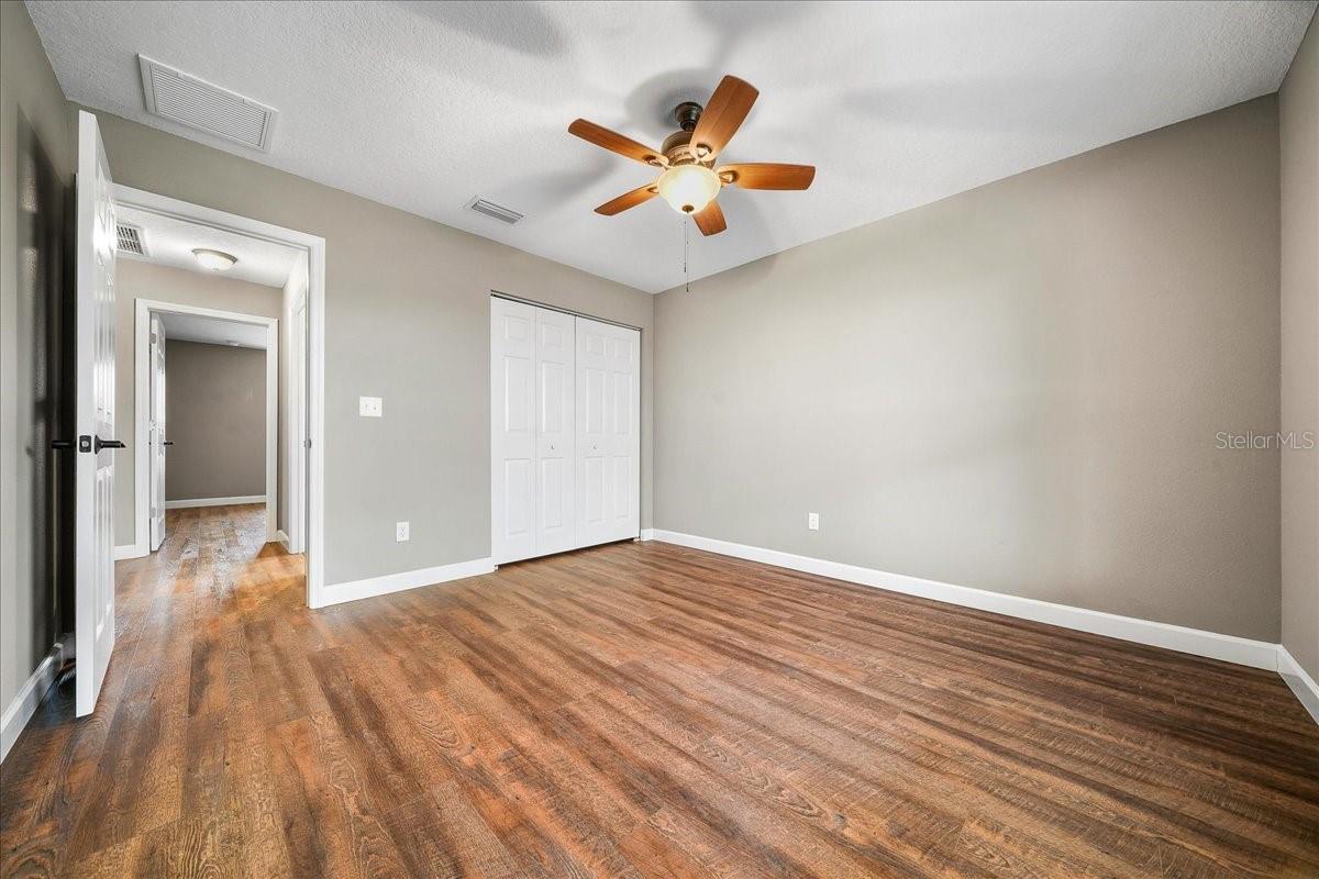 COUNTRY MILE FARMS - Residential