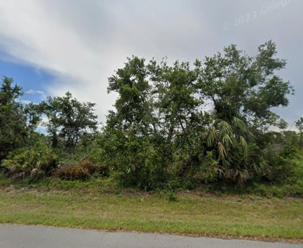 Photo of 14448 Grothaus Avenue, Port Charlotte, FL 33953 (MLS # C7516432)