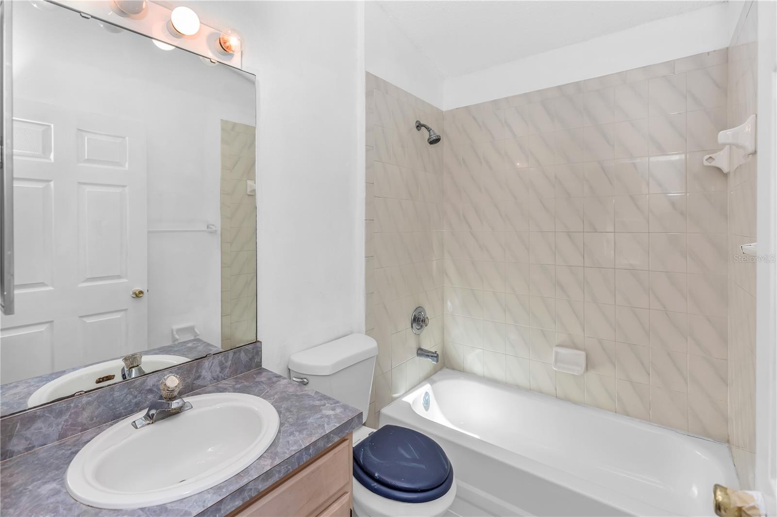 ROYAL OAK ESTATES - Residential
