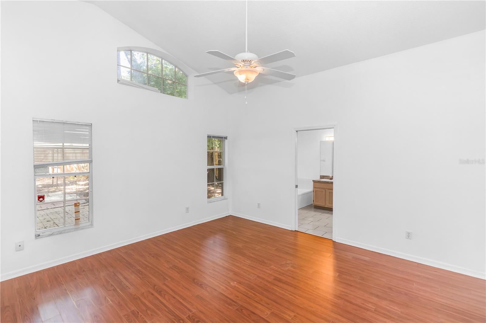 ROYAL OAK ESTATES - Residential
