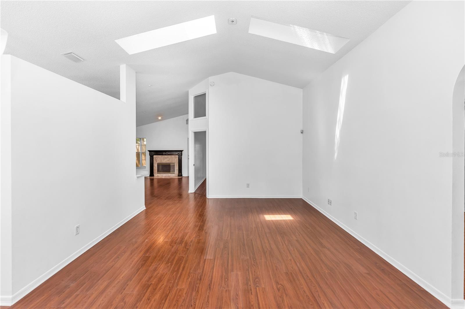 ROYAL OAK ESTATES - Residential