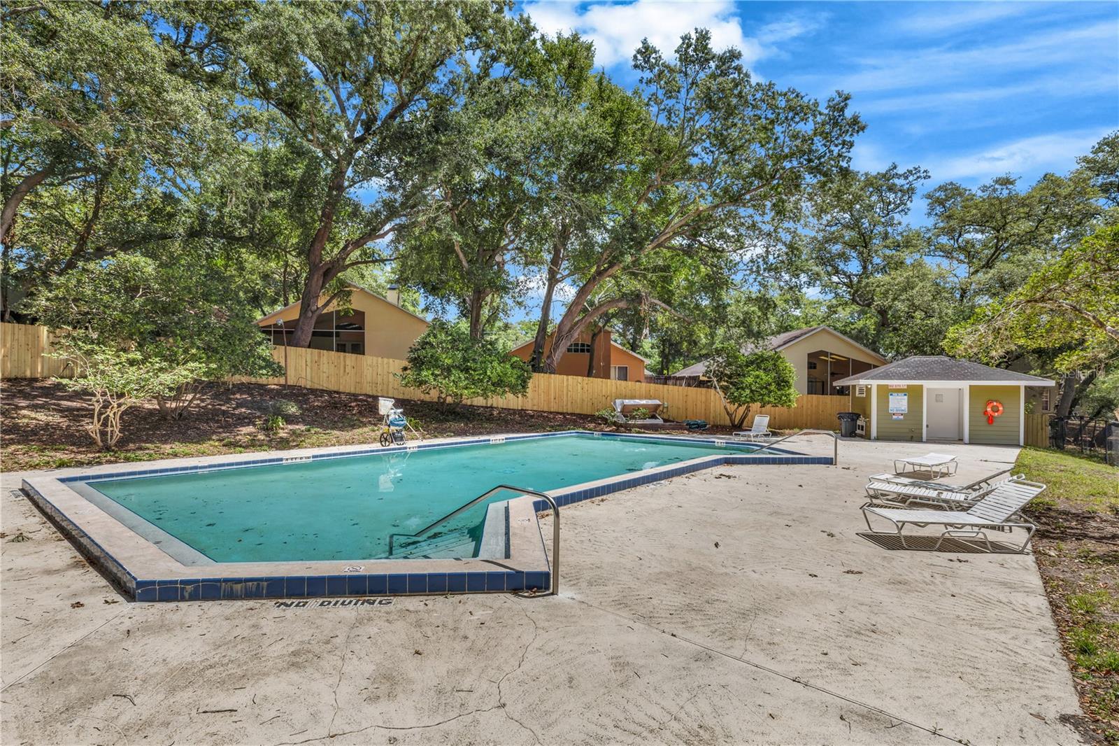 ROYAL OAK ESTATES - Residential