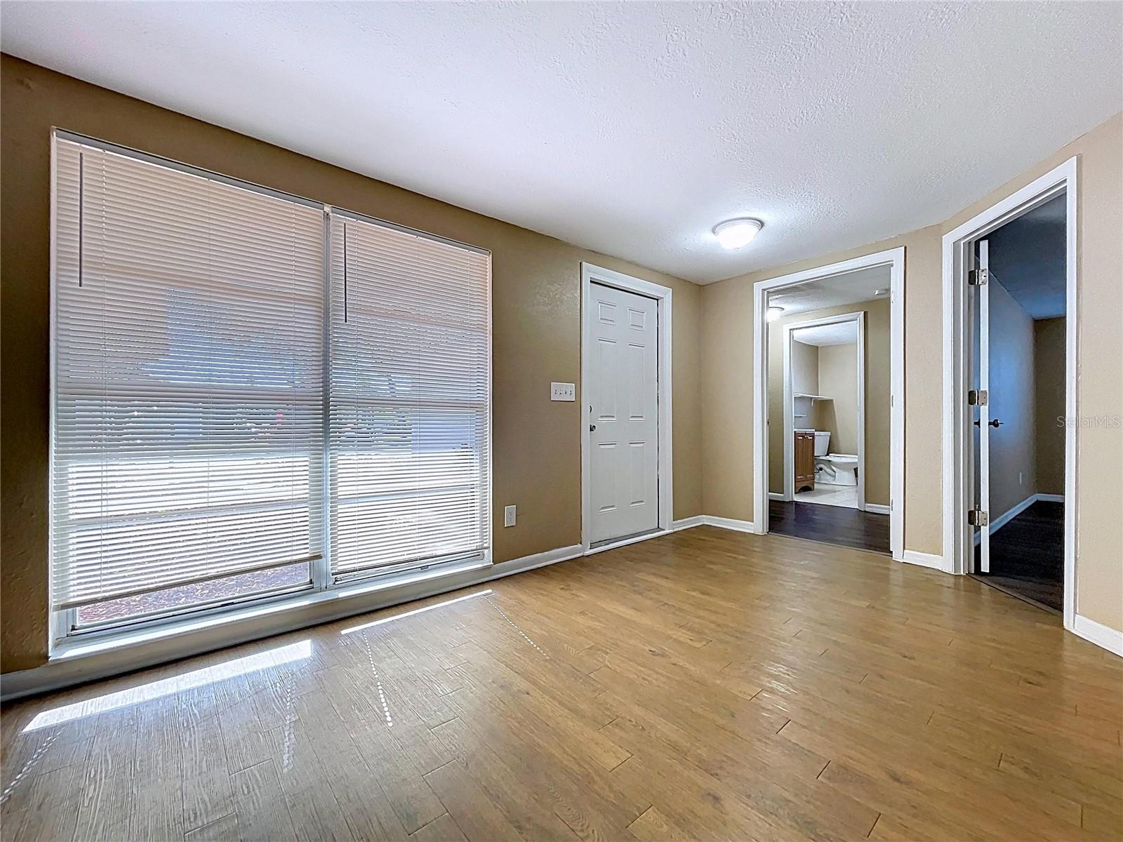 EMBASSY HILLS - Residential