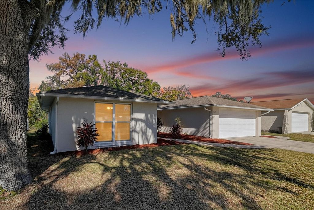 Photo of 7201 Maplehurst Drive, Port Richey, FL 34668 (MLS # W7881556)