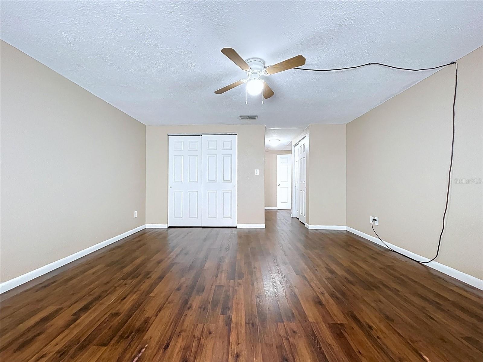 EMBASSY HILLS - Residential