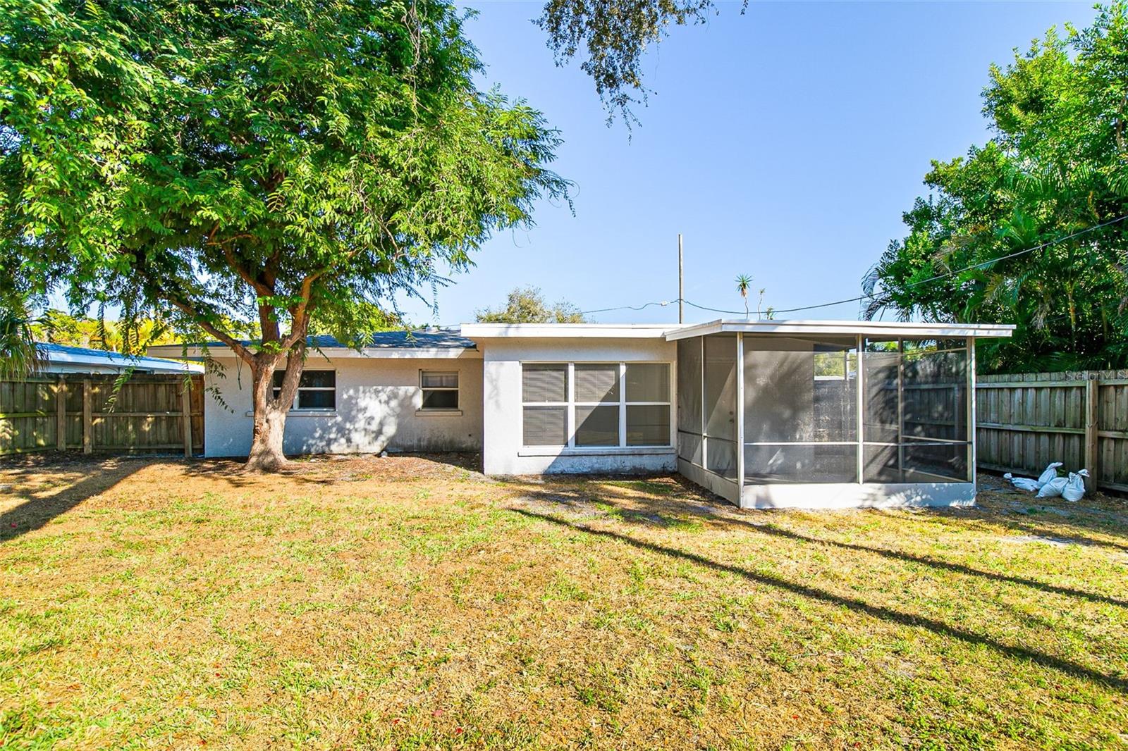 ORANGE PARK - Residential