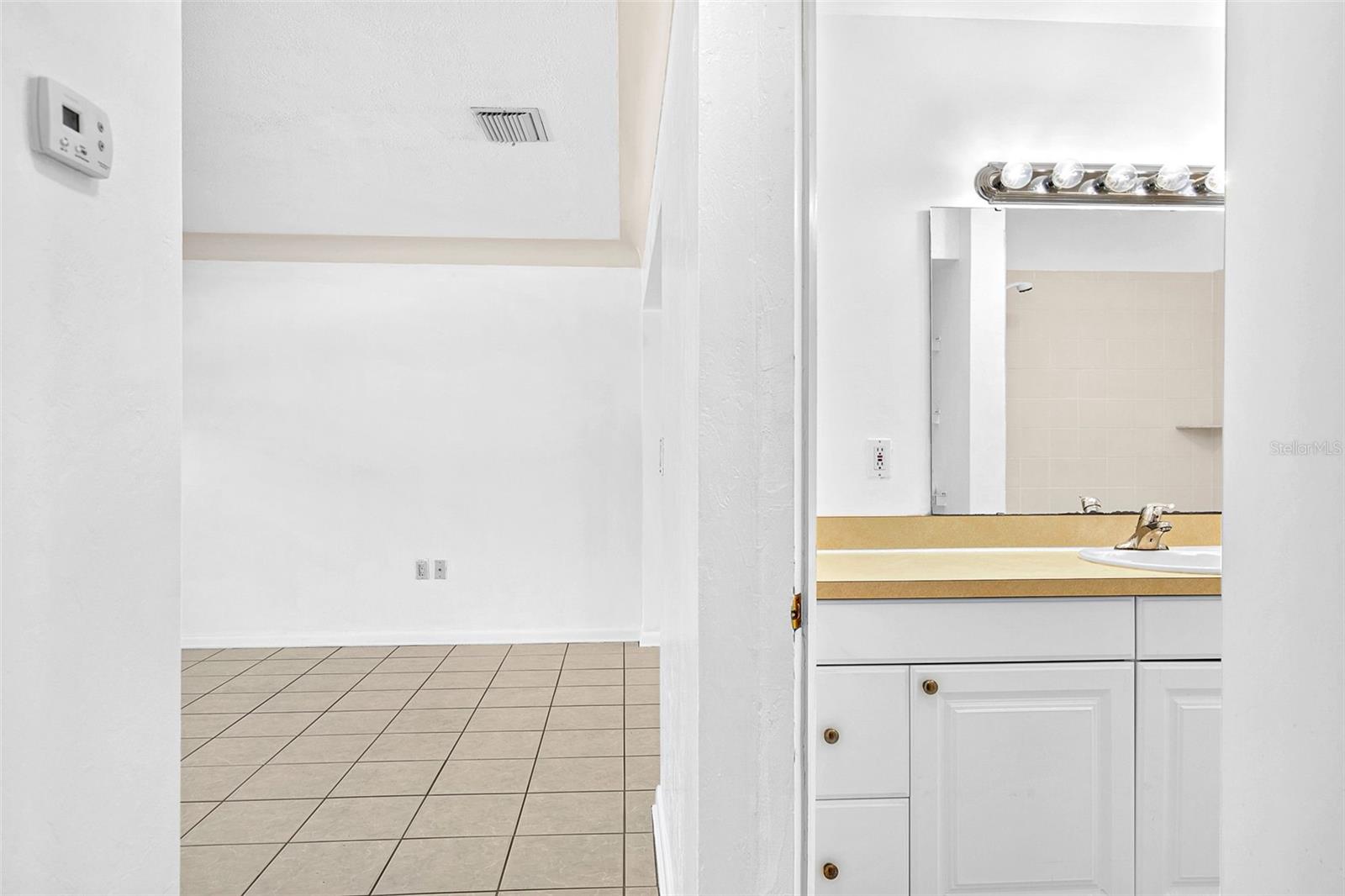 ORANGE PARK - Residential