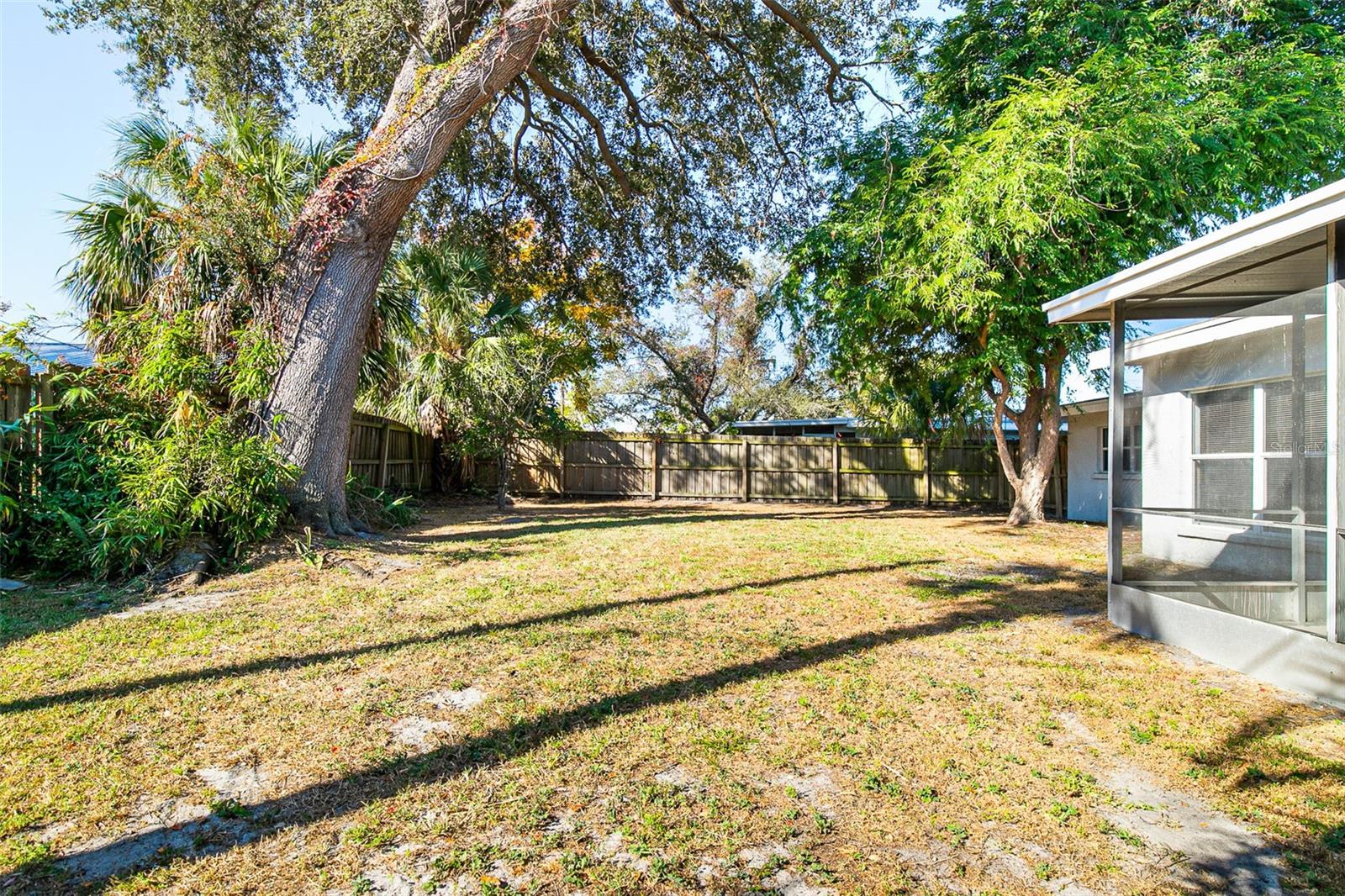 ORANGE PARK - Residential