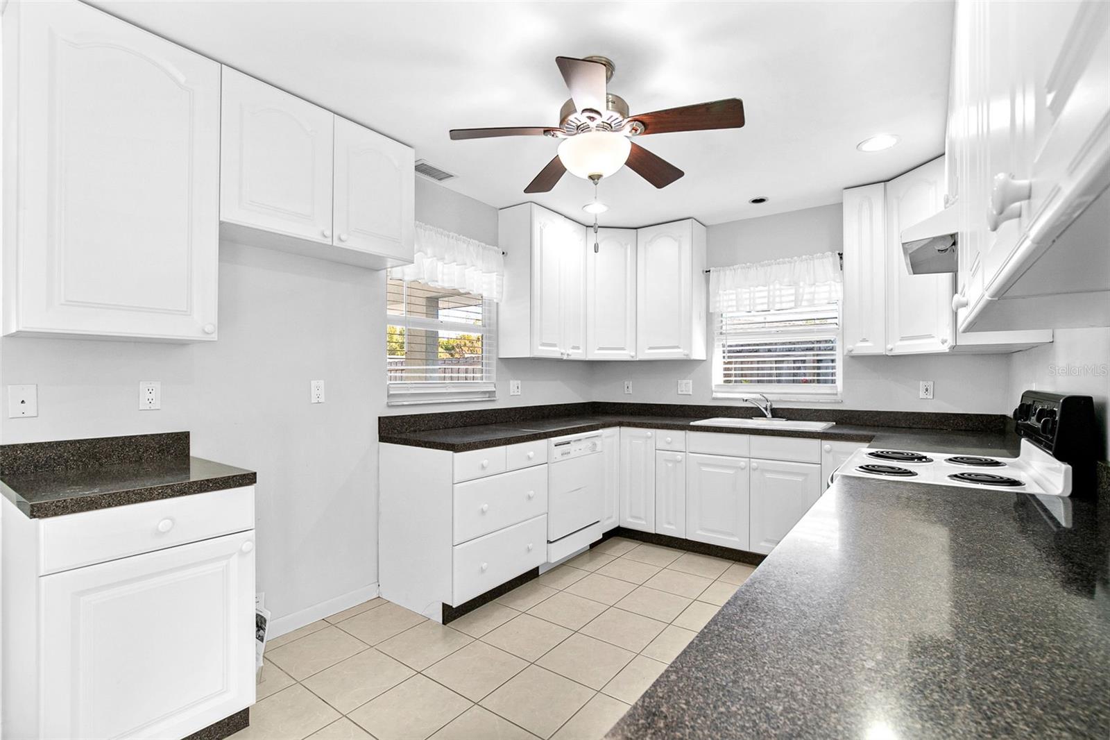 ORANGE PARK - Residential