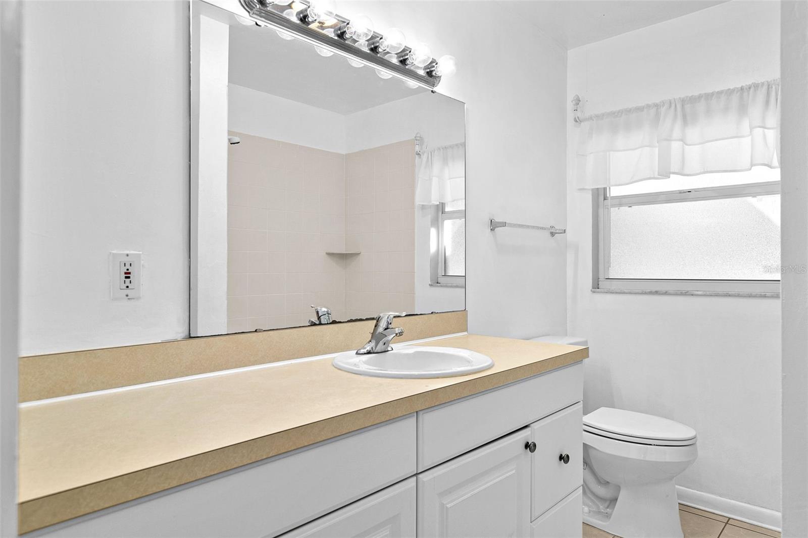 ORANGE PARK - Residential