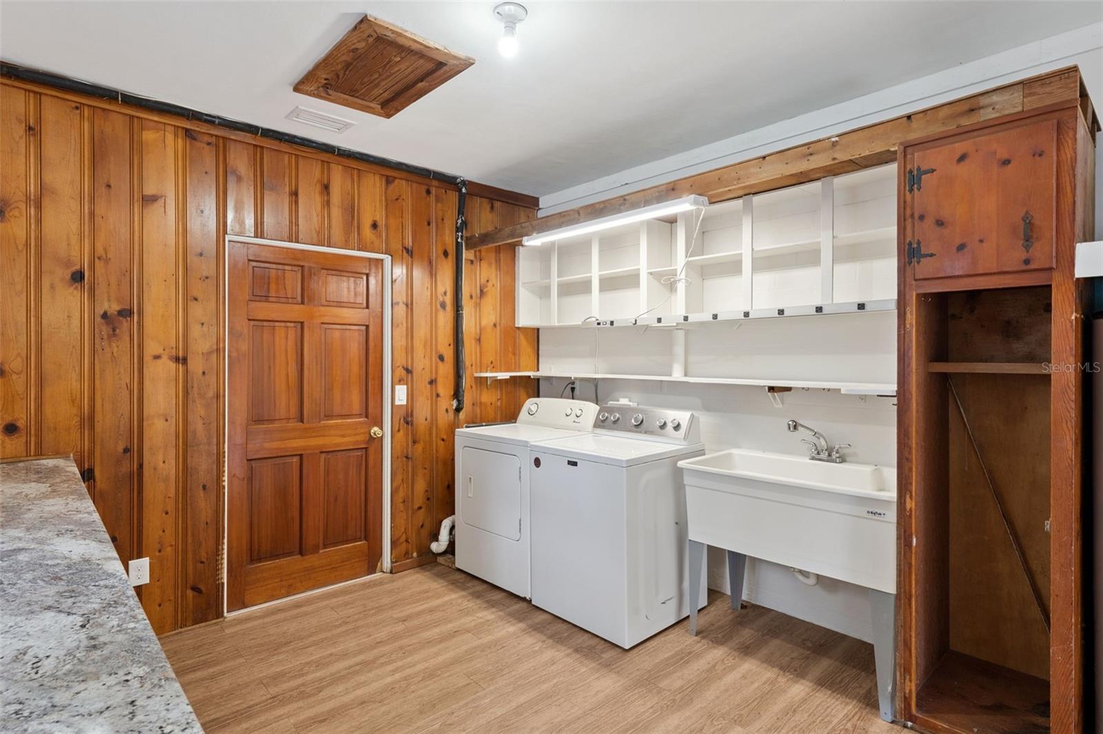 WATERFRONT ESTATES 2ND ADD - Residential