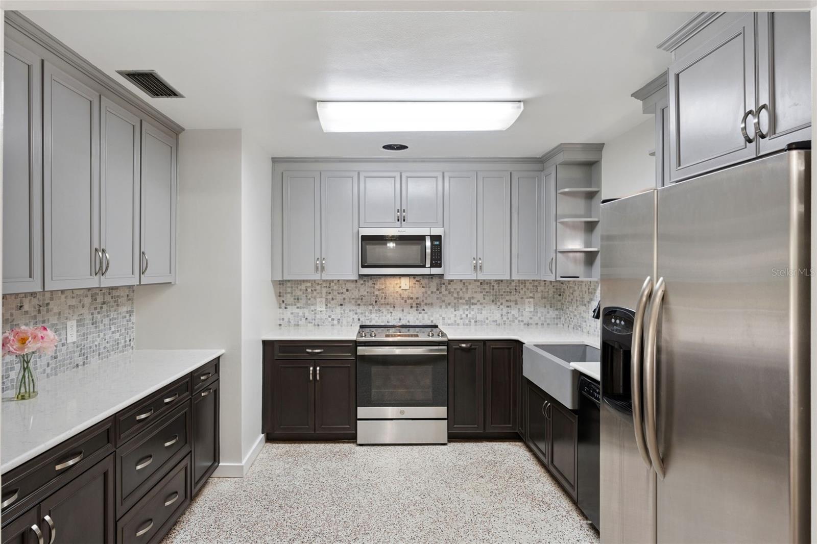 WATERFRONT ESTATES 2ND ADD - Residential