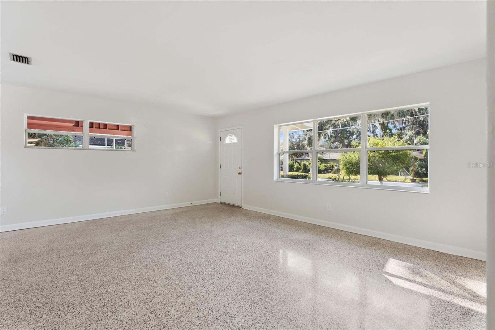 WATERFRONT ESTATES 2ND ADD - Residential