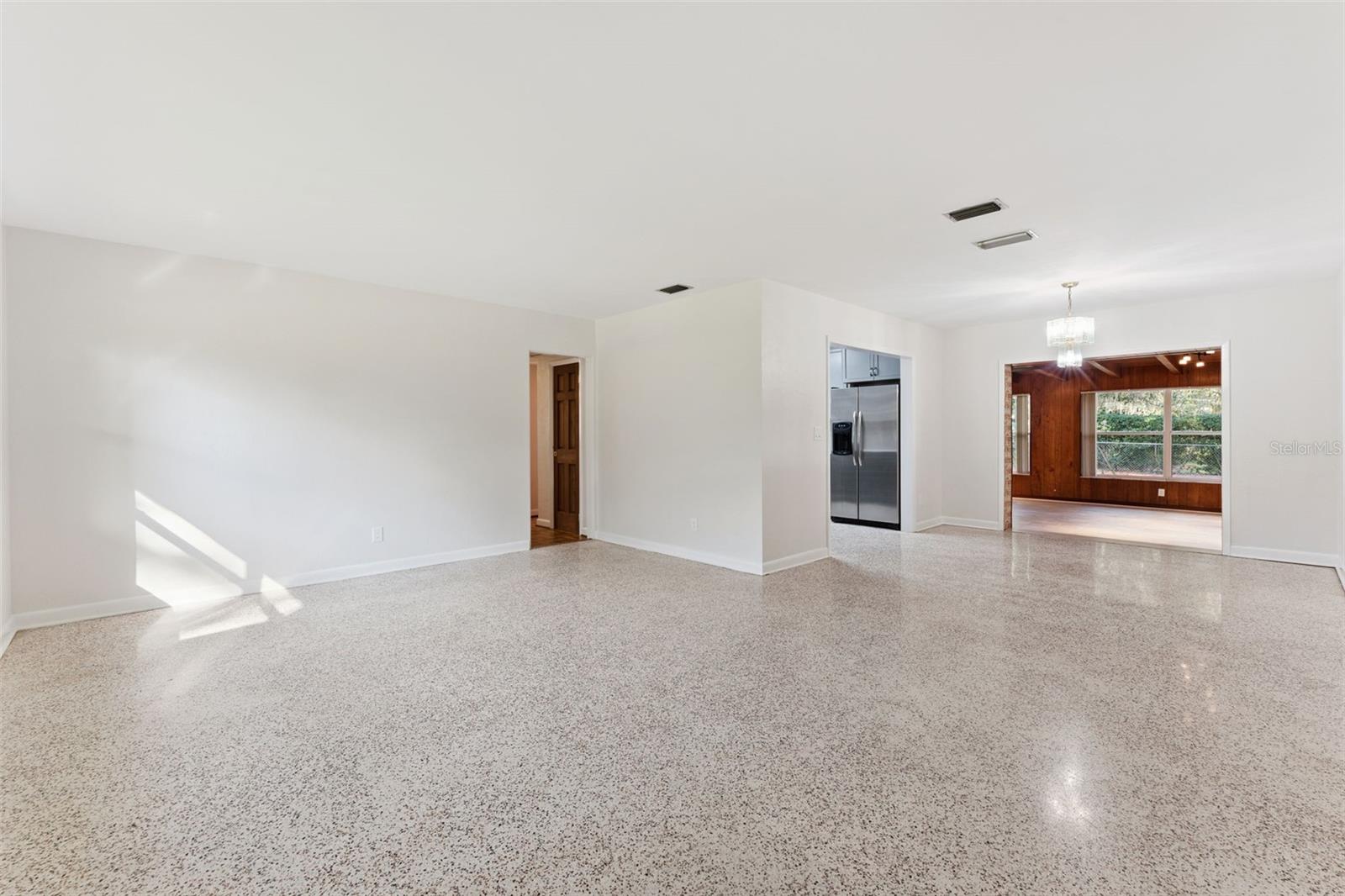 WATERFRONT ESTATES 2ND ADD - Residential