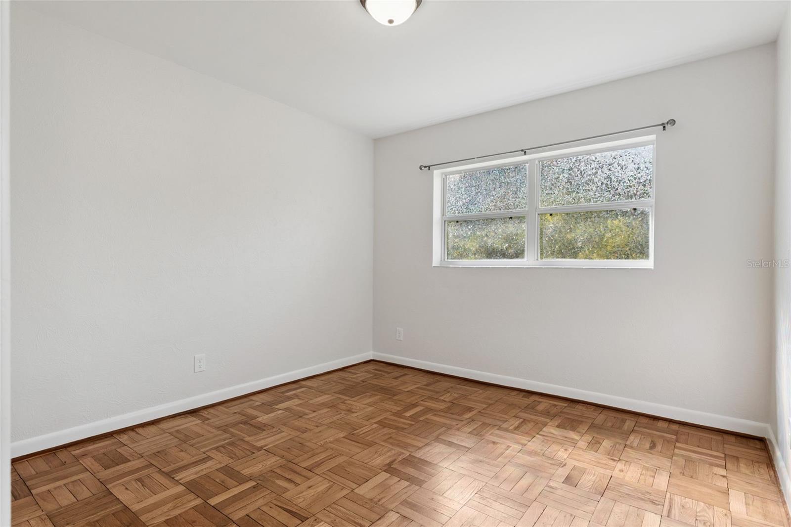 WATERFRONT ESTATES 2ND ADD - Residential