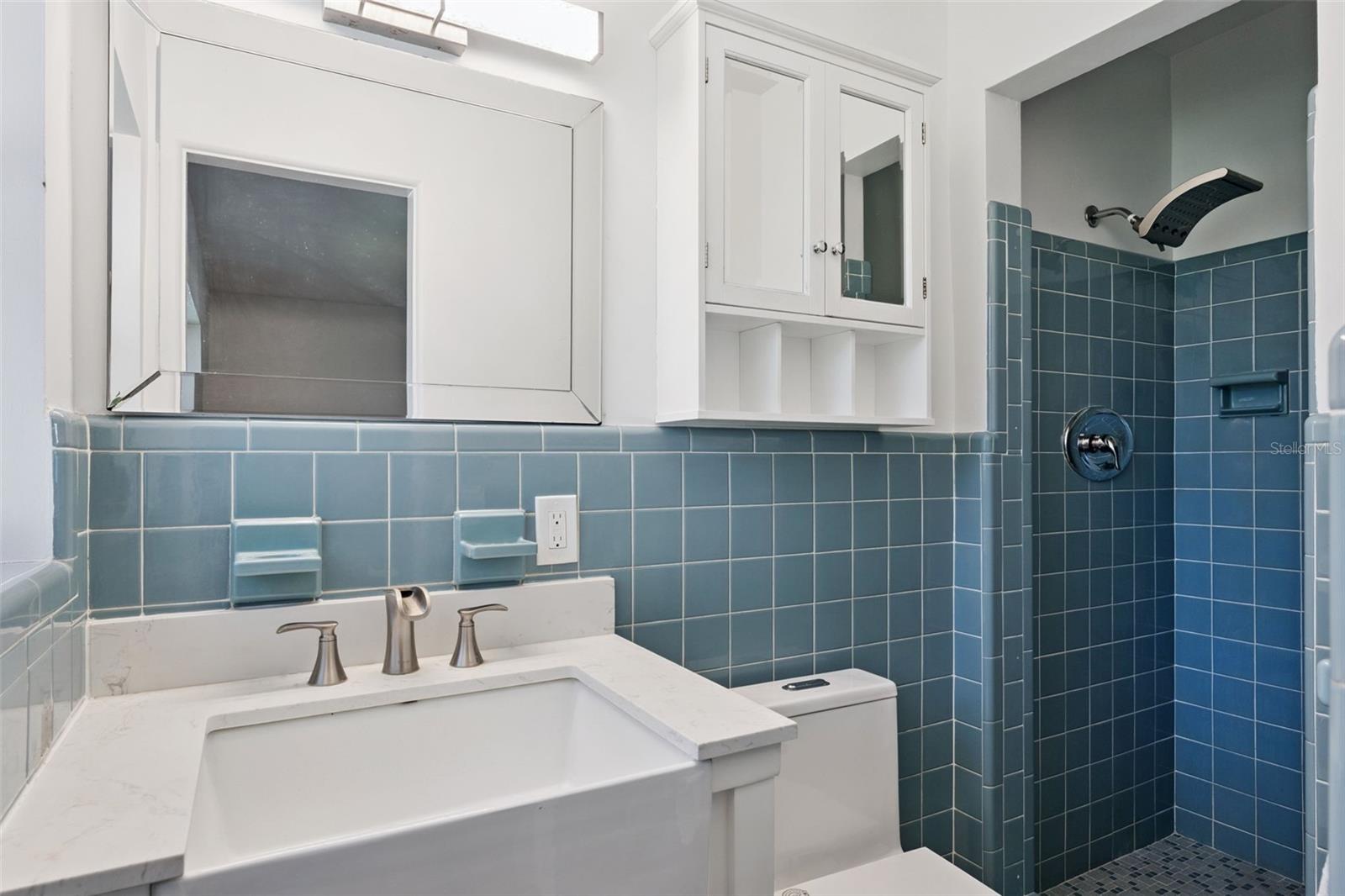 WATERFRONT ESTATES 2ND ADD - Residential