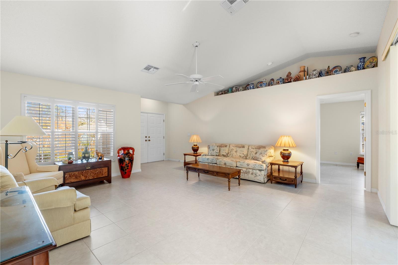 SPRING HILL - Residential