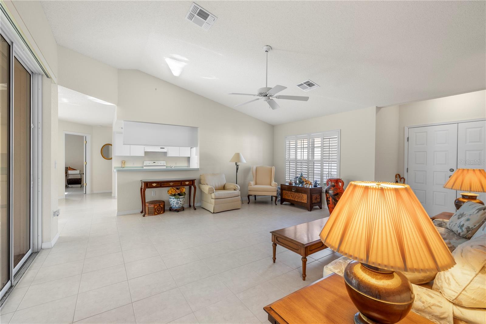 SPRING HILL - Residential