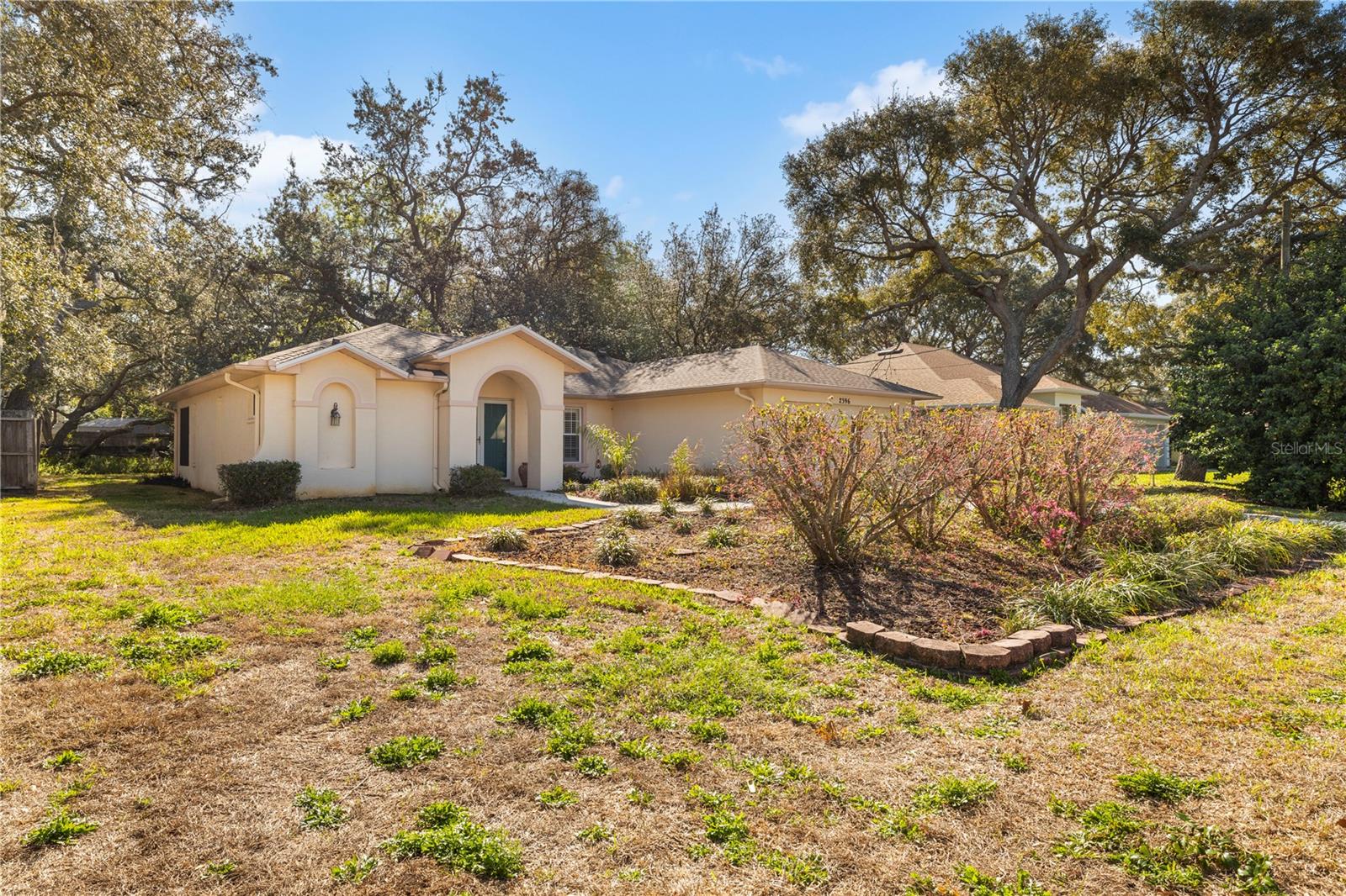 SPRING HILL - Residential