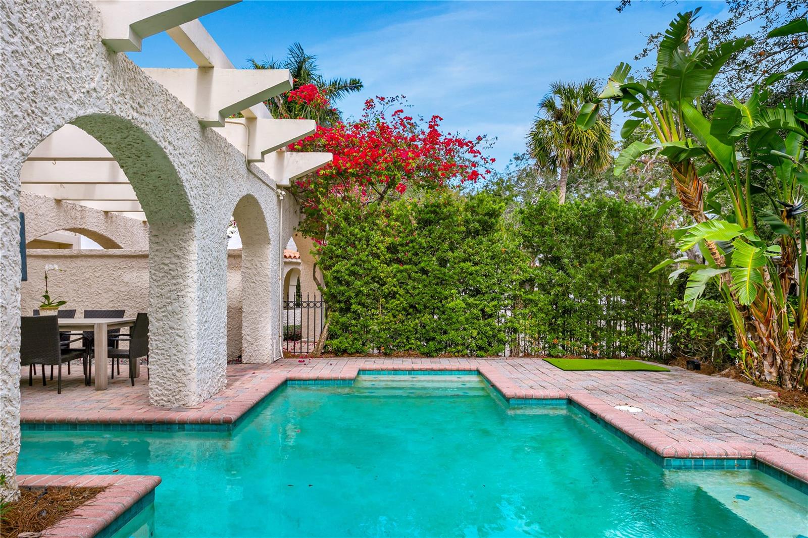 BEACH PARK - Residential