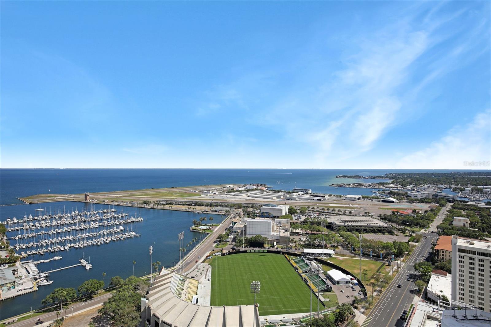 SIGNATURE PLACE CONDO - Residential