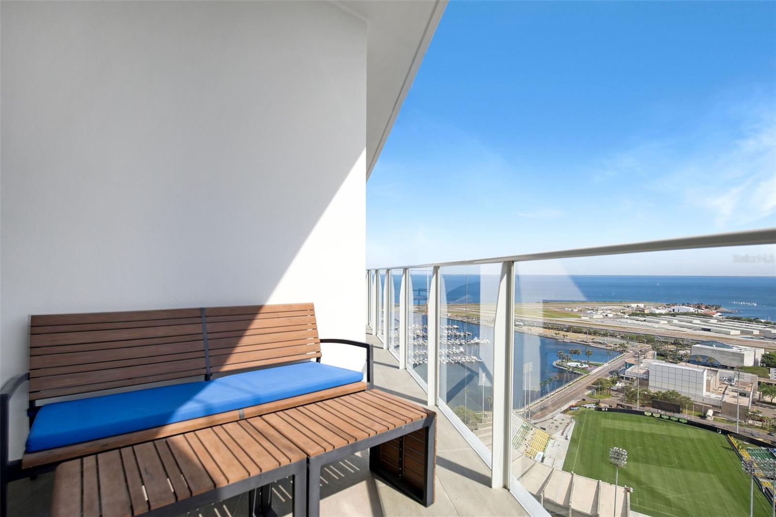 SIGNATURE PLACE CONDO - Residential