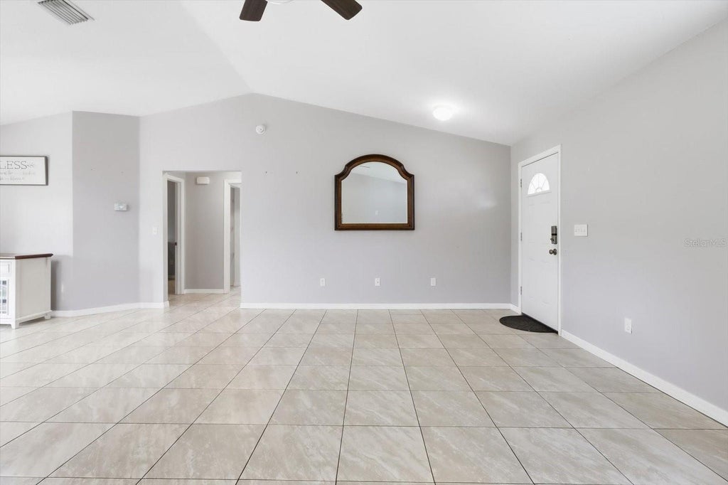 Photo of 8372 SE 156th Street, Summerfield, FL 34491 (MLS # OM734429)
