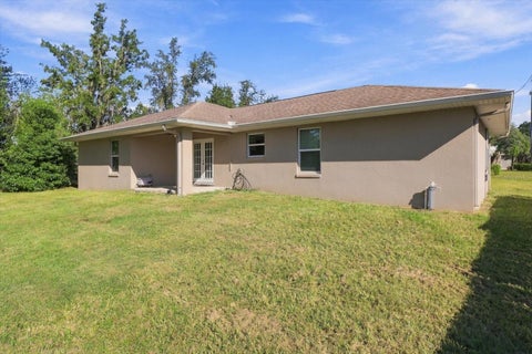 Tiny photo for 8372 SE 156th Street, Summerfield, FL 34491 (MLS # OM734429)