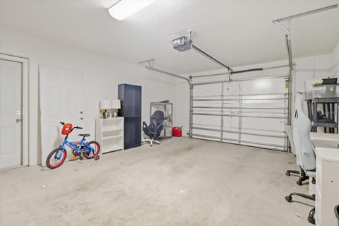 Tiny photo for 8372 SE 156th Street, Summerfield, FL 34491 (MLS # OM734429)