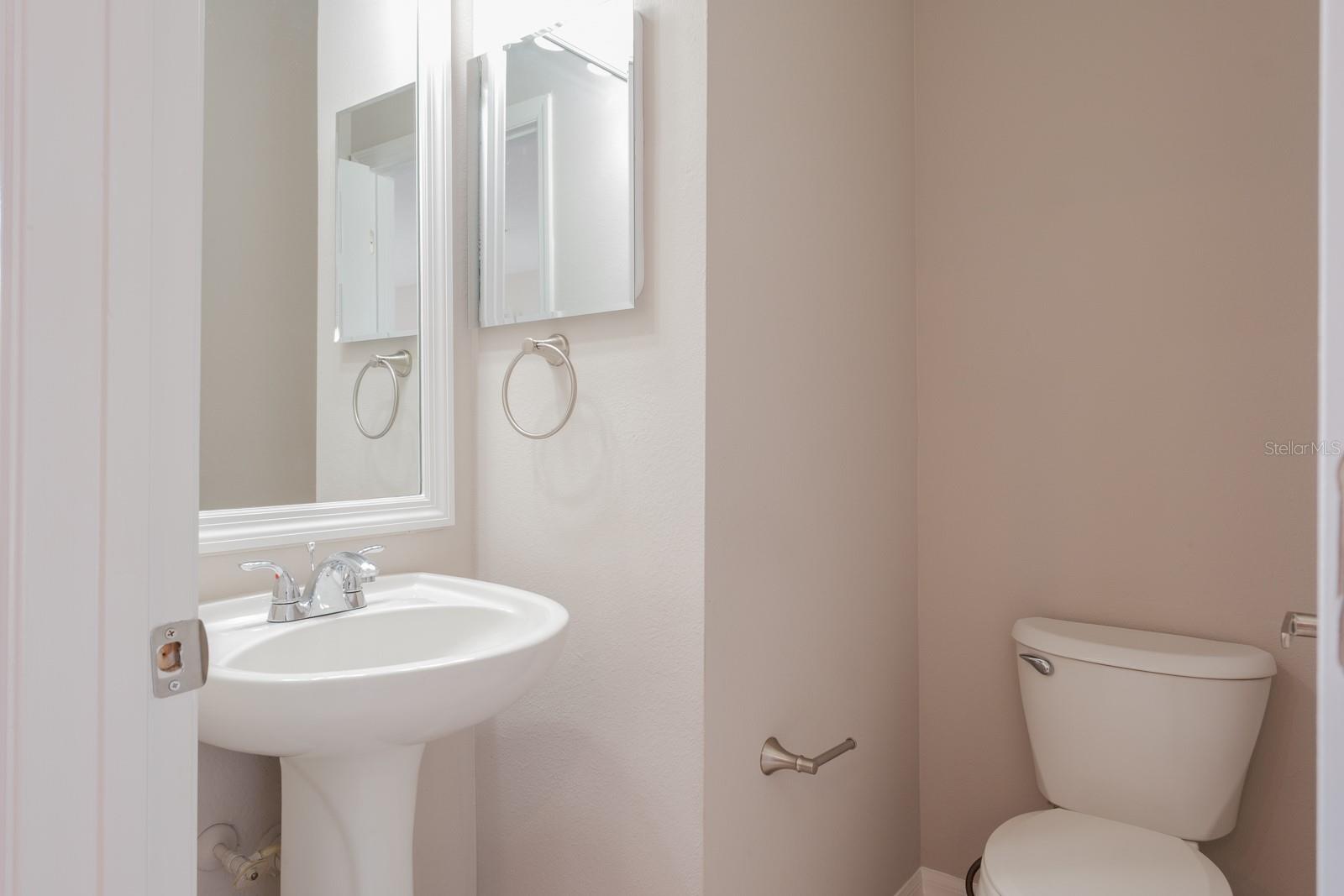 BAYOU GRANDE TOWNHOME COMMUNITY - Residential Lease