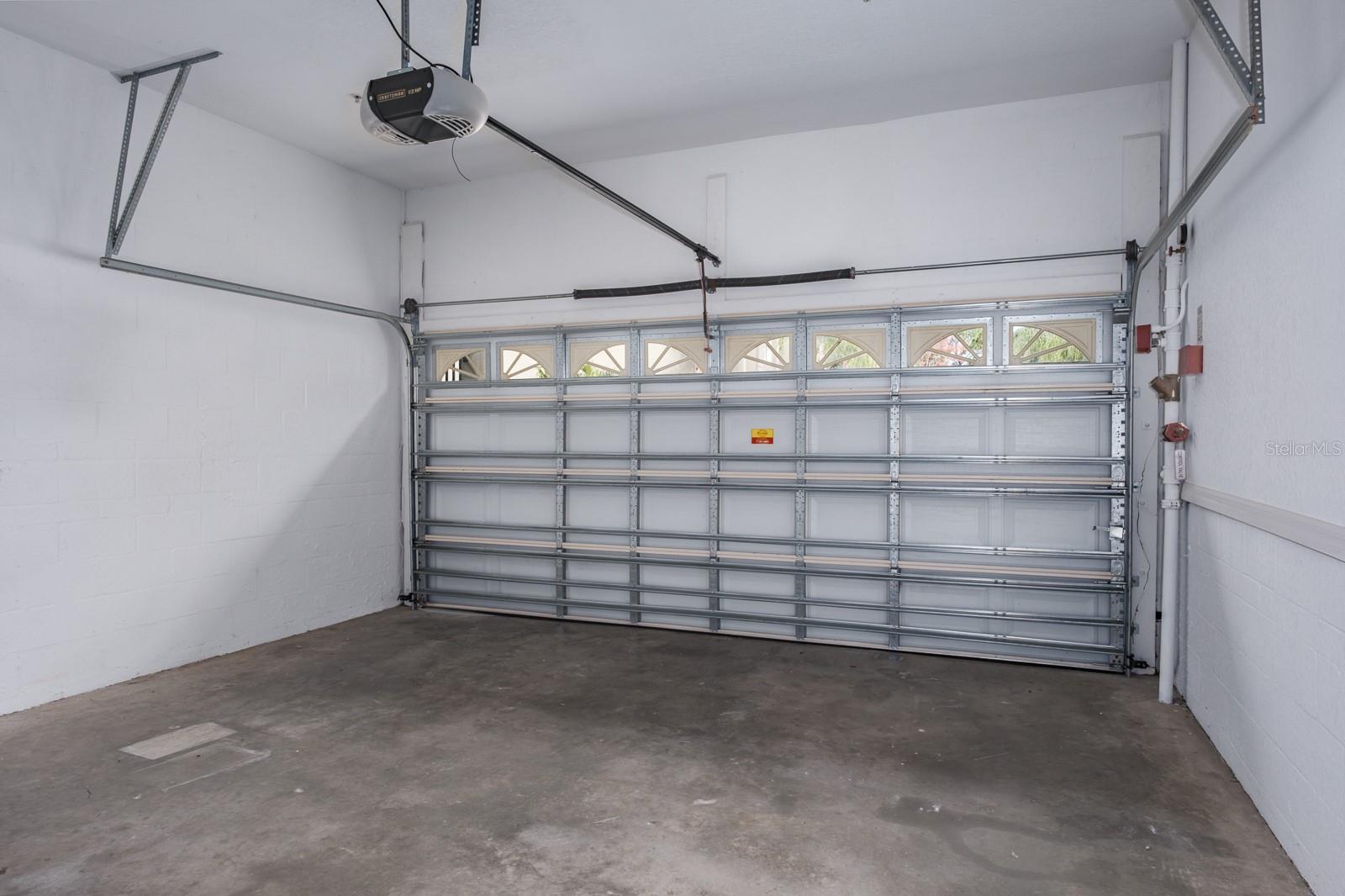 BAYOU GRANDE TOWNHOME COMMUNITY - Residential Lease